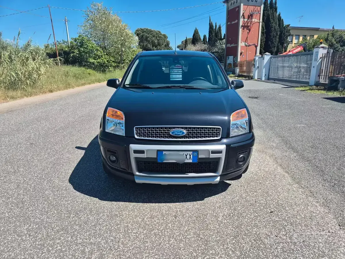 Usata Ford Fusion Collection 80 CV (58 kW) 2007 Nero Utilitaria