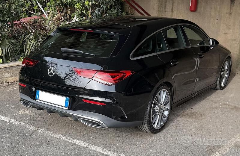 Usata Mercedes CLA220 Shooting Brake AMG line 2020 Nero Station wagon