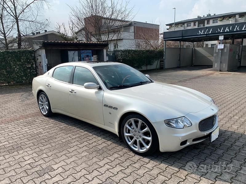 Usata Maserati Quattroporte GT 401 CV (294 kW) 2007 Bianco Berlina