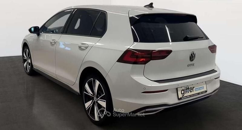 Usata VW Golf VIII GTE 150 CV (110 kW) 2022 Bianco Berlina