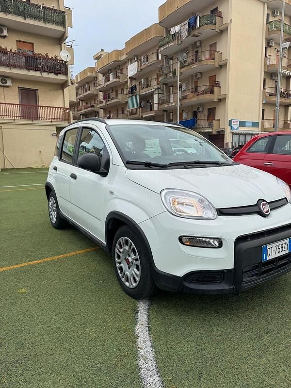 Usata Fiat Panda City Life 69 CV (50 kW) 2024 Bianco Utilitaria