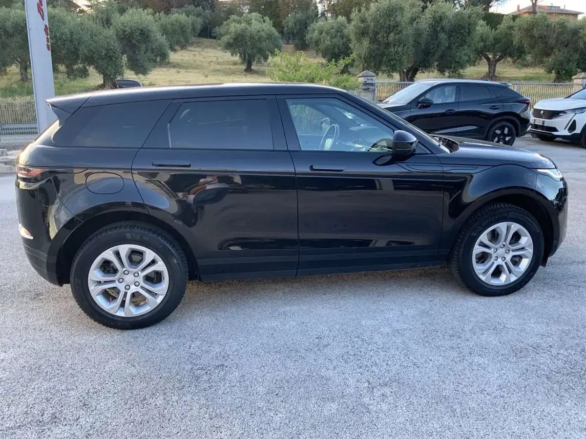 Usata Land Rover Range Rover evoque SE 179 CV (131 kW) 2020 Nero SUV
