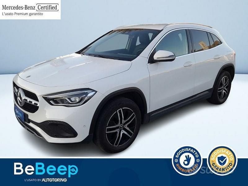 Bianco pastello Usata 2022 Mercedes GLA200 SUV | 30.200 € (Super prezzo) - Immagine 1/4
