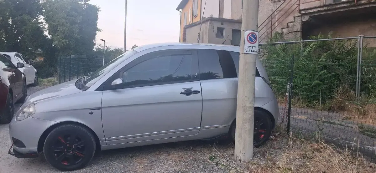 Usata Lancia Ypsilon 75 CV (55 kW) 2008 Utilitaria