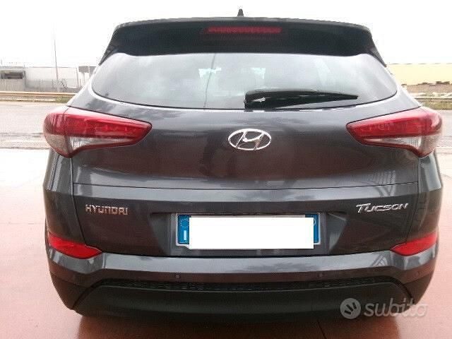 Usata Hyundai Tucson 115 CV (84 kW) 2019 Grigio SUV