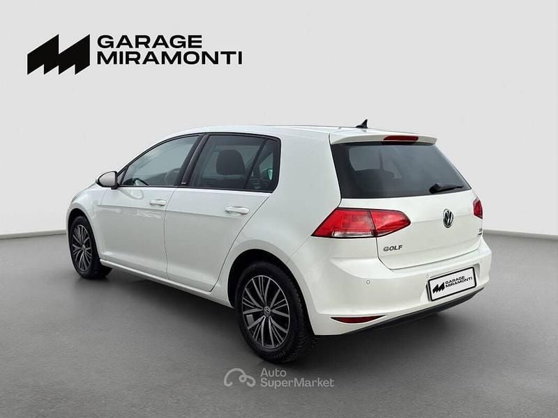 Usata VW Golf VII Sound 86 CV (63 kW) 2017 Bianco Berlina
