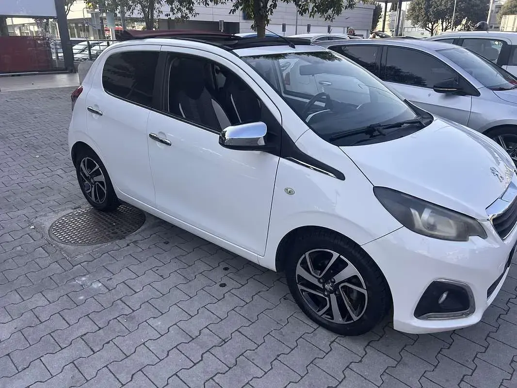 Usata Peugeot 108 Allure 82 CV (60 kW) 2016 Cabrio