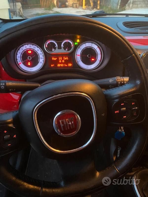 Usata Fiat 500L 95 CV (69 kW) 2012 Rosso Monovolume