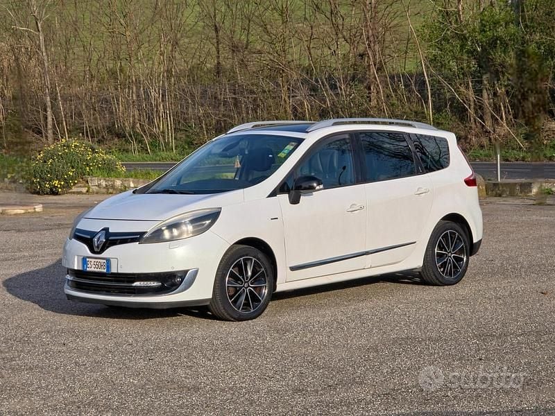 Usata Renault Scénic III 110 CV (80 kW) 2013 Bianco Monovolume