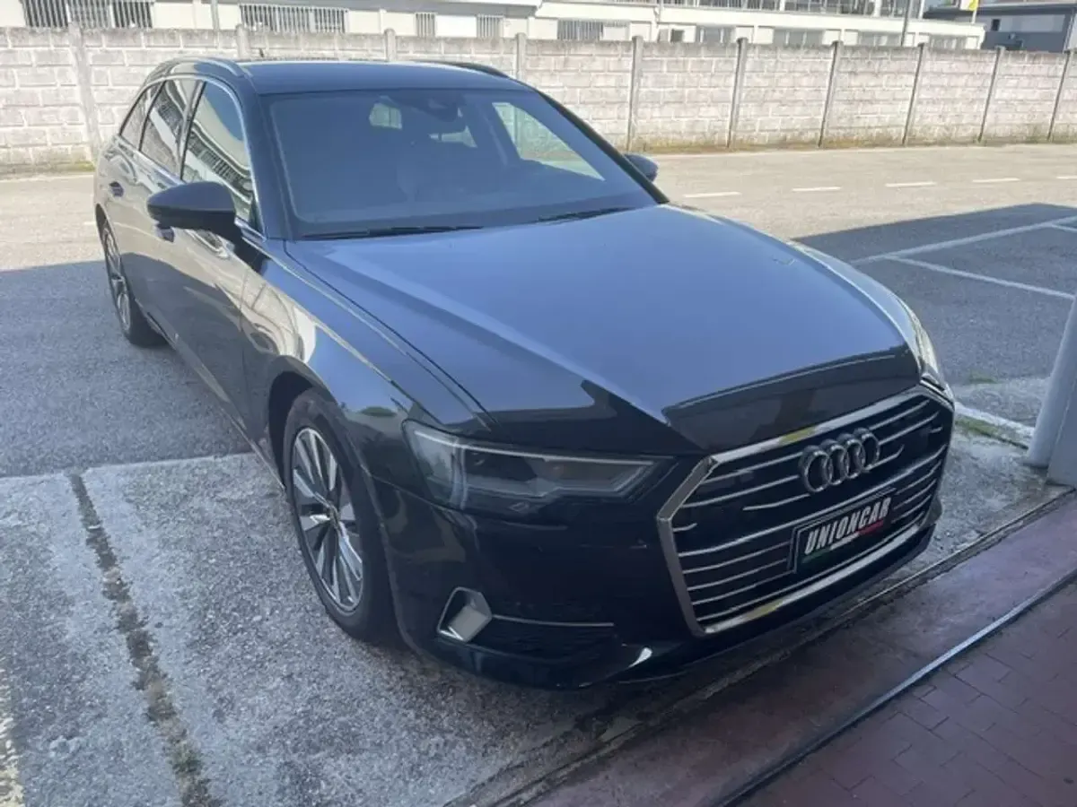 Usata Audi A6 Business 204 CV (150 kW) 2021 Grigio Station wagon