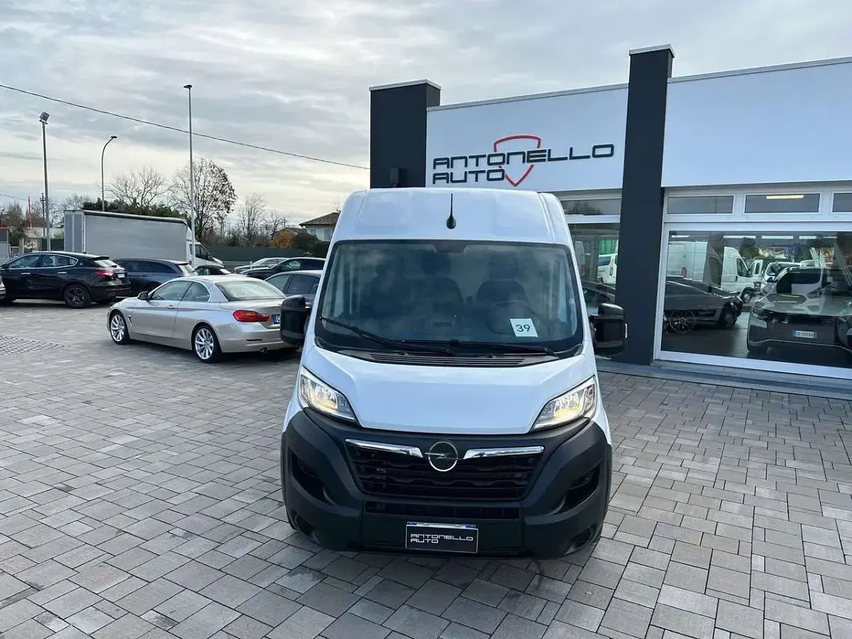 Usata Opel Movano S 140 CV (102 kW) 2022 Bianco Furgone