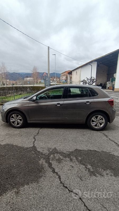 Usata VW Polo 90 CV (66 kW) 2019 Grigio Berlina