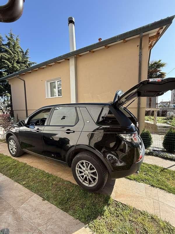 Usata Land Rover Discovery Sport SE 150 CV (110 kW) 2015 Nero SUV