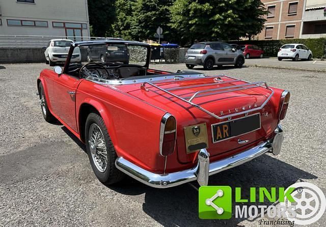Usata Triumph TR4 99 CV (72 kW) 1965 Rosso Cabrio