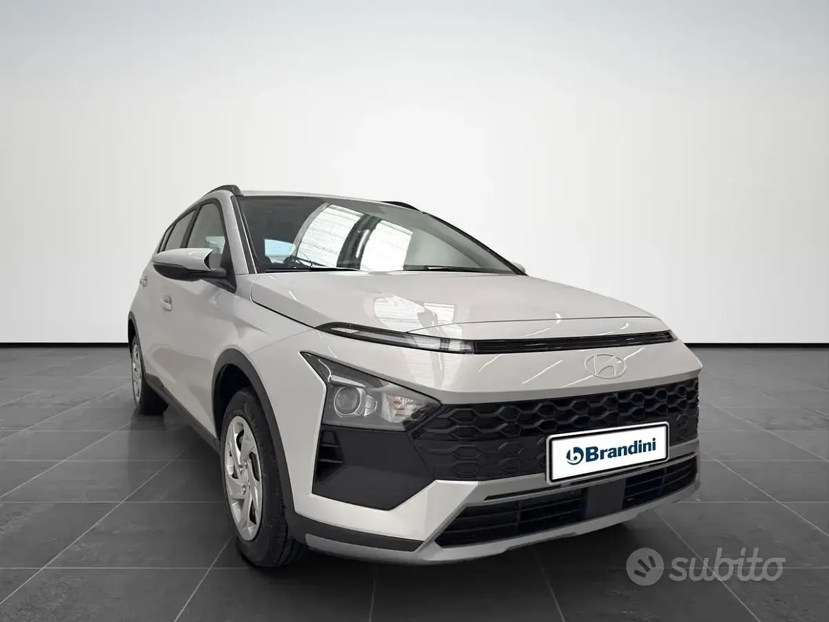 Nuova Hyundai Bayon 90 CV (66 kW) 2026 Lumen gray pearl SUV