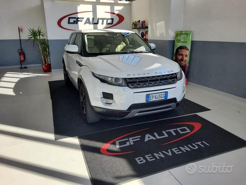Usata Land Rover Range Rover evoque Prestige 150 CV (110 kW) 2012 Bianco SUV