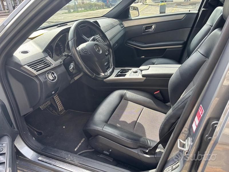 Usata Mercedes E250 204 CV (150 kW) 2011 Grigio Station wagon