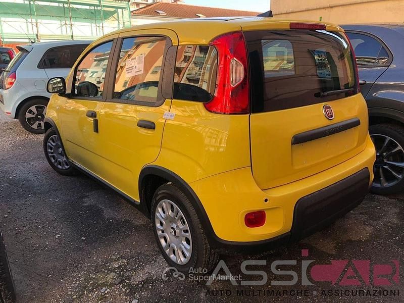 Nuova Fiat Panda S 69 CV (50 kW) 2026 Giallo Berlina