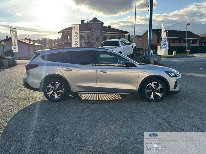 Usata Ford Focus Active X 125 CV (91 kW) 2023 Moondust silver Station wagon