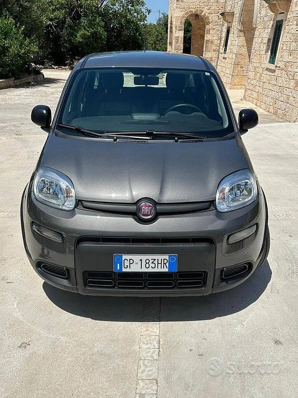 Usata Fiat Panda City Life 70 CV (51 kW) 2023 Grigio Utilitaria