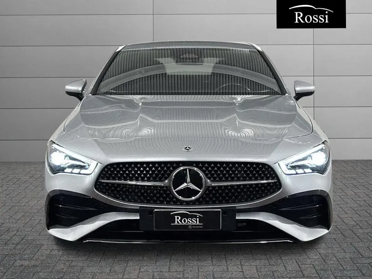 Usata Mercedes CLA180 Advanced Plus 116 CV (85 kW) 2024 Argento metallizzato Coupé