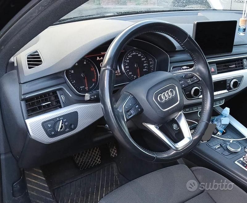 Usata Audi A4 190 CV (139 kW) 2018 Nero Station wagon