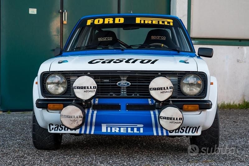 Usata Ford Escort RS 175 CV (128 kW) 1970 Bianco Berlina