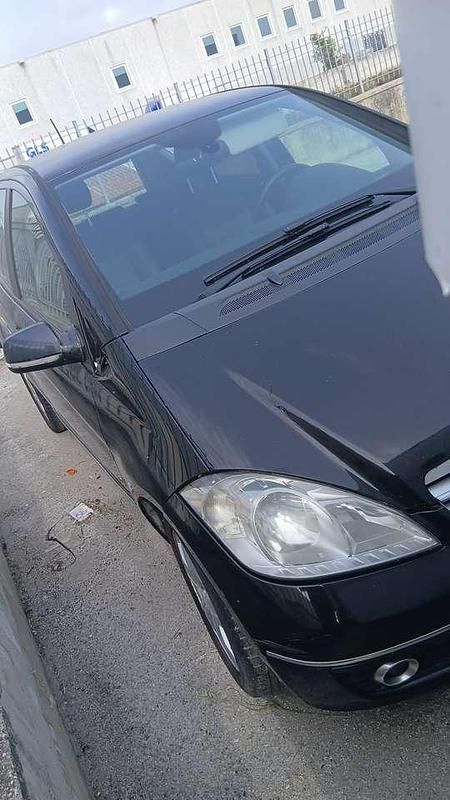Käytetty Mercedes A150 Avantgarde 95 HP (69 kW) 2008 Musta Tila-auto