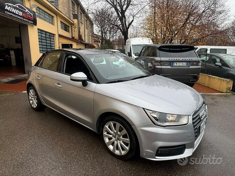 Usata Audi A1 Ambiente 90 CV (66 kW) 2016 Grigio Berlina