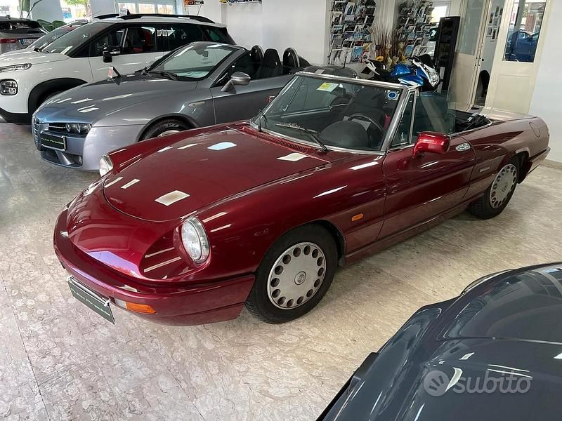 Rosso Usata 1991 Alfa Romeo Spider Cabrio | 26.900 € - Immagine 1/4