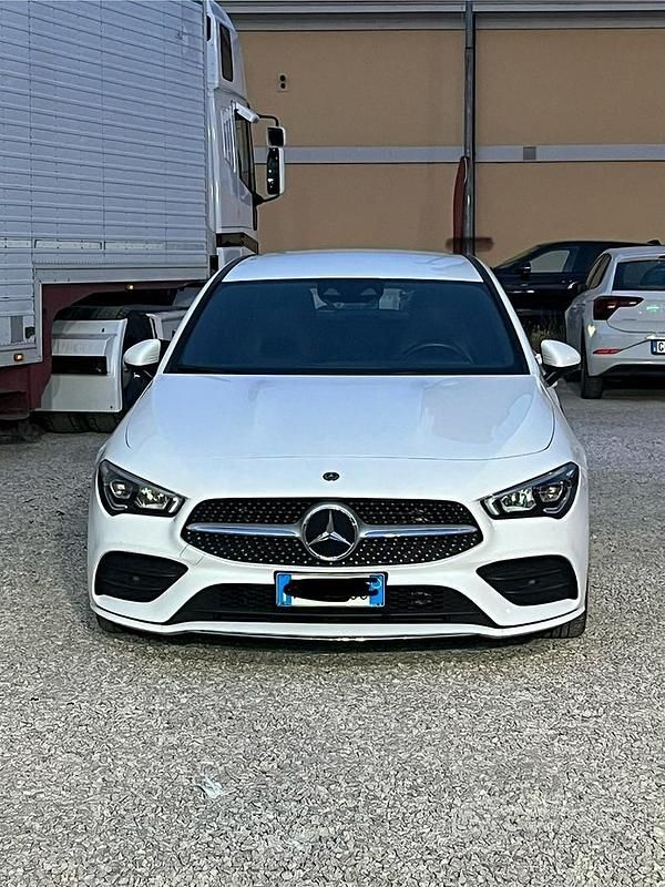 Usata Mercedes 200 Premium 150 CV (110 kW) 2019 Bianco Station wagon