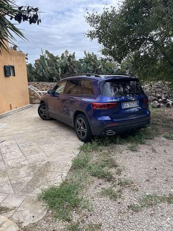 Usado Mercedes GLB200 Premium 150 CV (110 kW) 2021 SUV