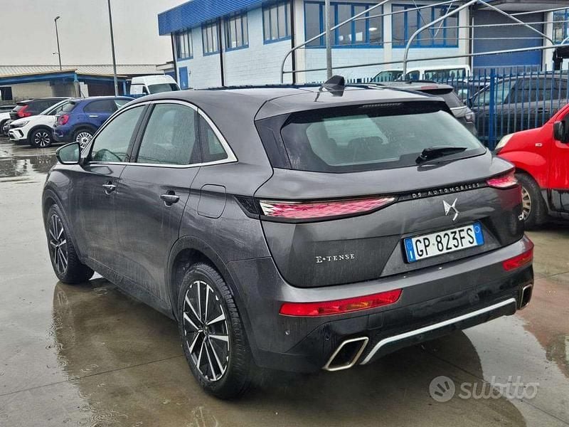 Usata DS Automobiles DS7 Crossback Bastille 225 CV (165 kW) 2023 Grigio SUV