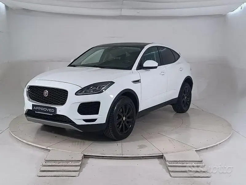 Usata Jaguar E-Pace R-Dynamic 150 CV (110 kW) 2018 Bianco SUV