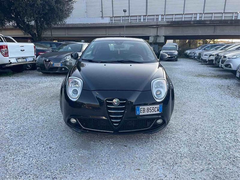 Usata Alfa Romeo MiTo Distinctive 95 CV (69 kW) 2010 Nero Utilitaria