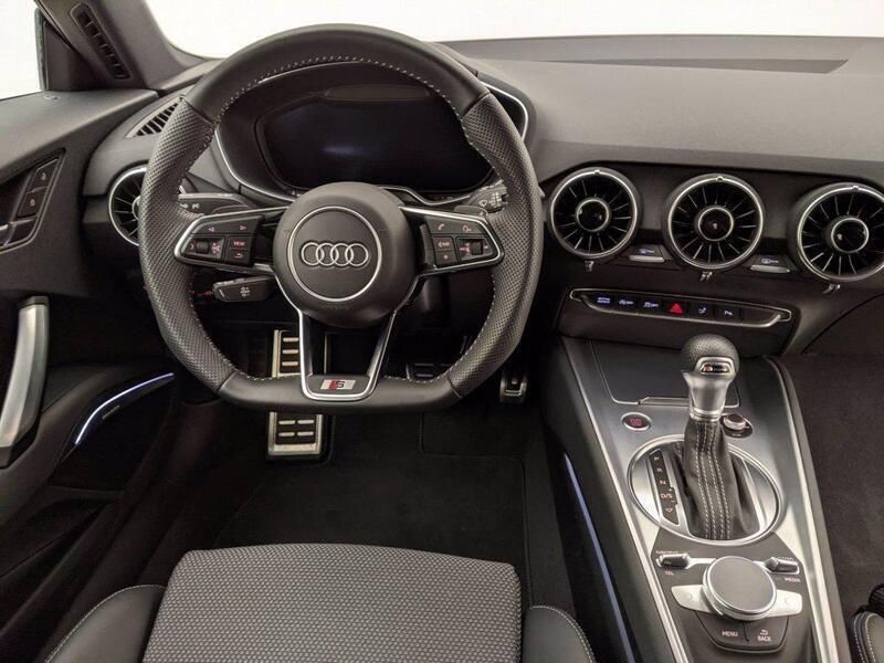 Usata Audi TT Ambiente 245 CV (180 kW) 2022 Grigio Coupé