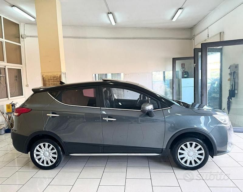 Usata DR DR 4.0 114 CV (83 kW) 2018 Grigio SUV