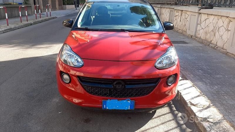 Usata Opel Adam 87 CV (63 kW) 2018 Utilitaria