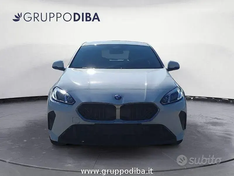 Nuova BMW 116 Efficient Dynamics 122 CV (89 kW) 2026 Bianco Utilitaria