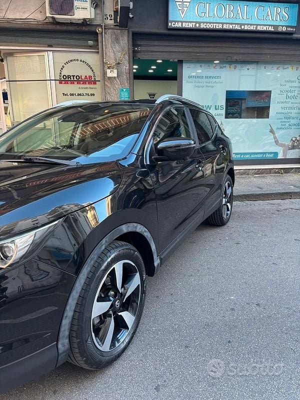 Usata Nissan Qashqai Tekna 131 CV (96 kW) 2016 SUV