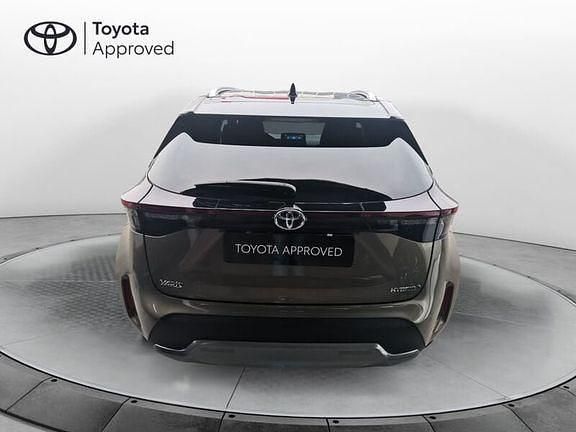 Usata Toyota Yaris Cross 116 CV (85 kW) 2022 Grigio SUV