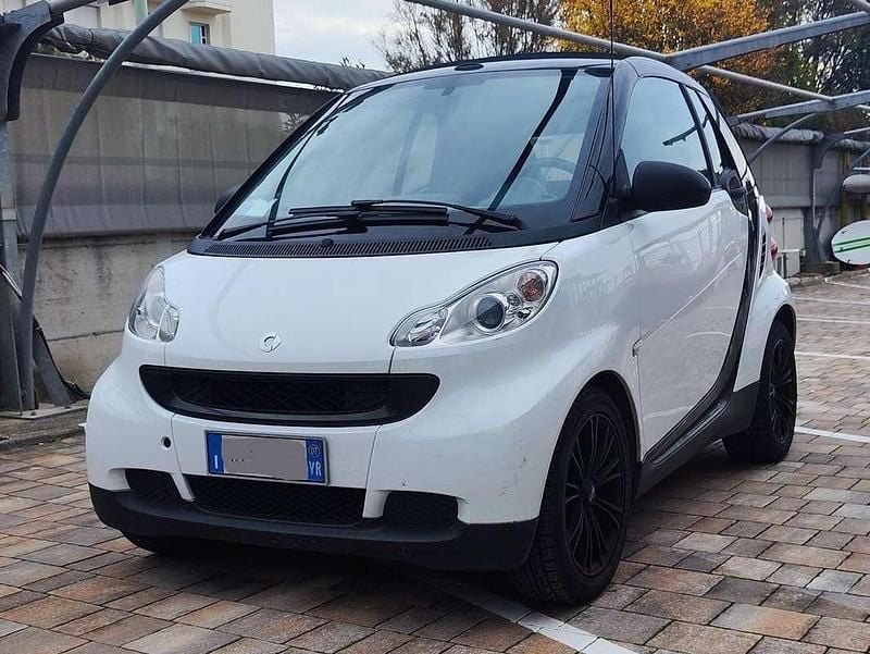 Usata Smart ForTwo Cabrio Pure 45 CV (33 kW) 2007 Bianco Cabrio