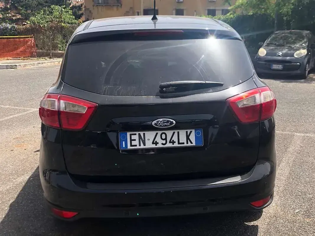 Usata Ford C-MAX Titanium 163 CV (119 kW) 2012 Nero Monovolume