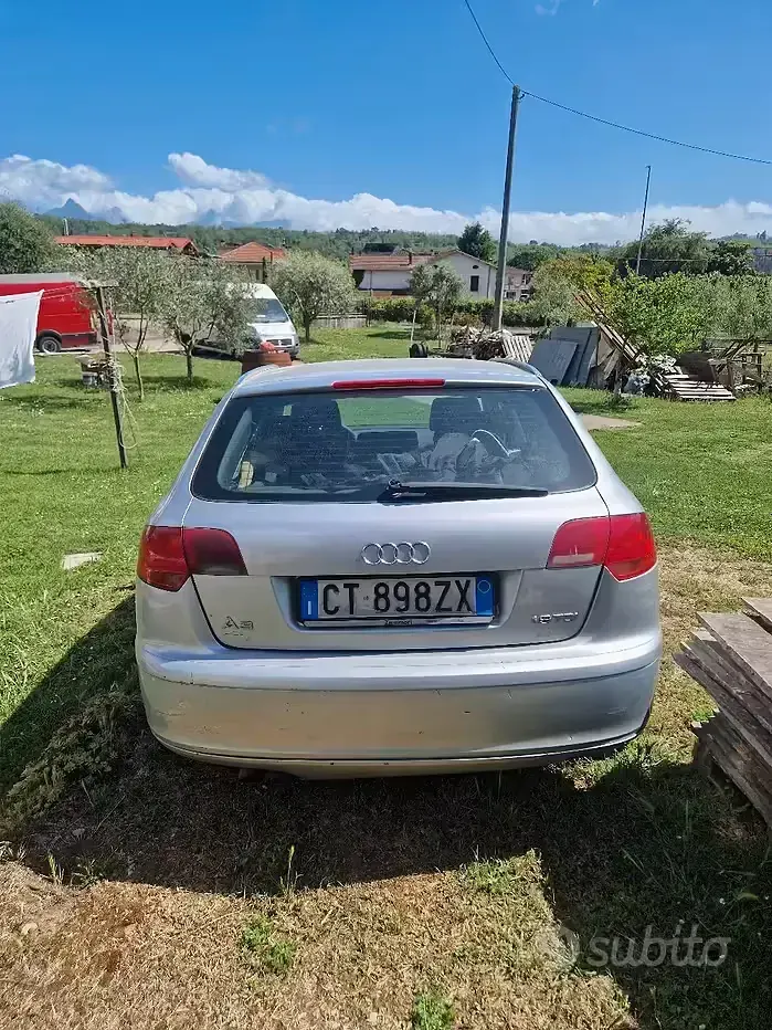Usata Audi A3 105 CV (77 kW) 2005 Grigio Utilitaria