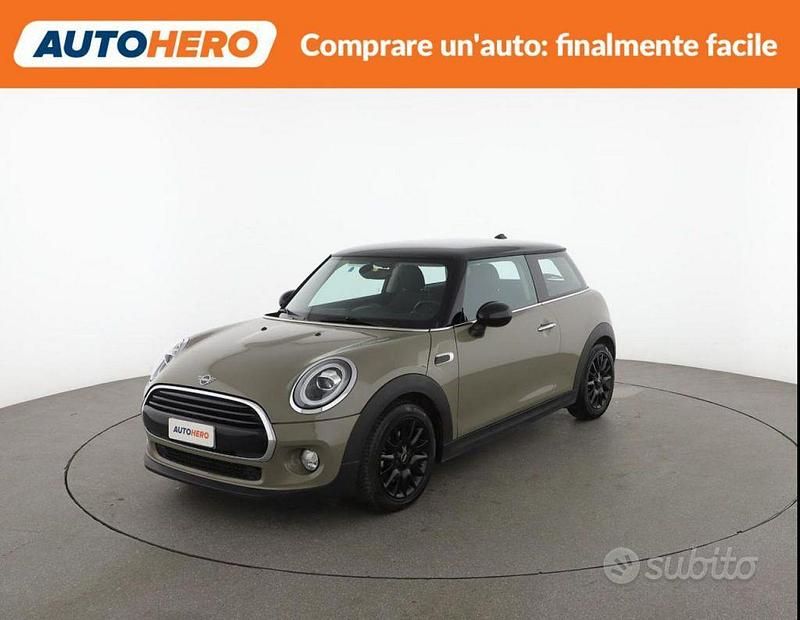 Usata Mini Cooper D 116 CV (85 kW) 2019 Grigio Utilitaria
