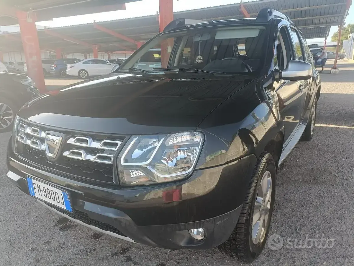 Usata Dacia Duster 109 CV (80 kW) 2017 Nero SUV