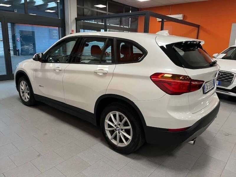 Usata BMW X1 Advantage 190 CV (139 kW) 2016 Bianco SUV