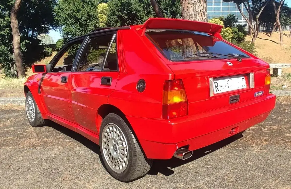 Usata Lancia Delta 205 CV (150 kW) 1991 Rosso Utilitaria