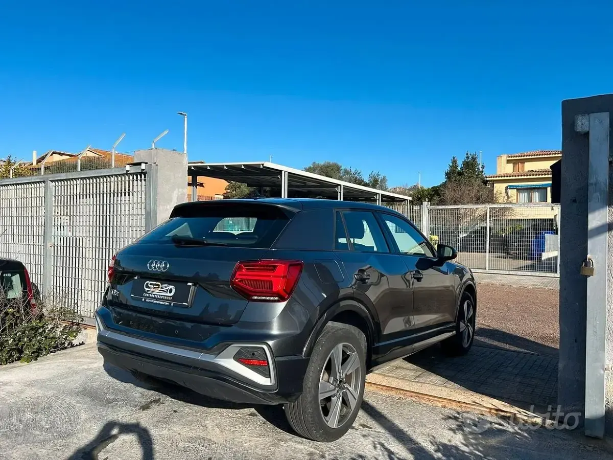 Usata Audi Q2 S-Line 150 CV (110 kW) 2020 Grigio SUV