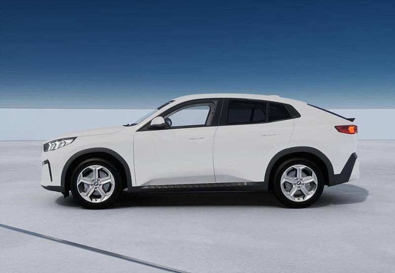 Nuova BMW X2 Comfort Edition 149 CV (109 kW) 2025 Bianco SUV